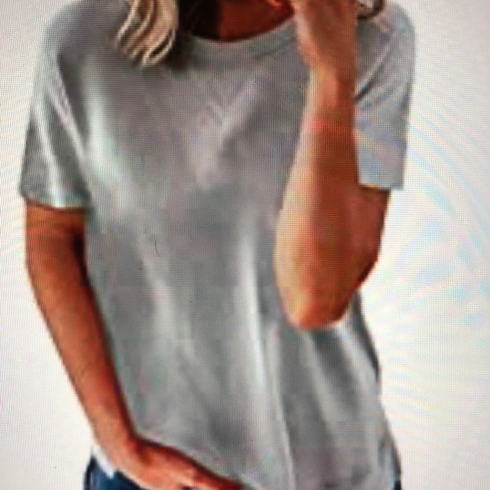 Short sleeve crewneck tee